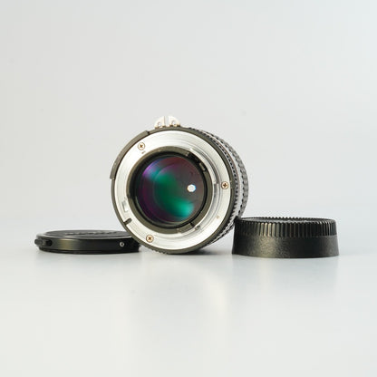 Nikon Ai-S Nikkor 105mm f2.5 - Filem.sg