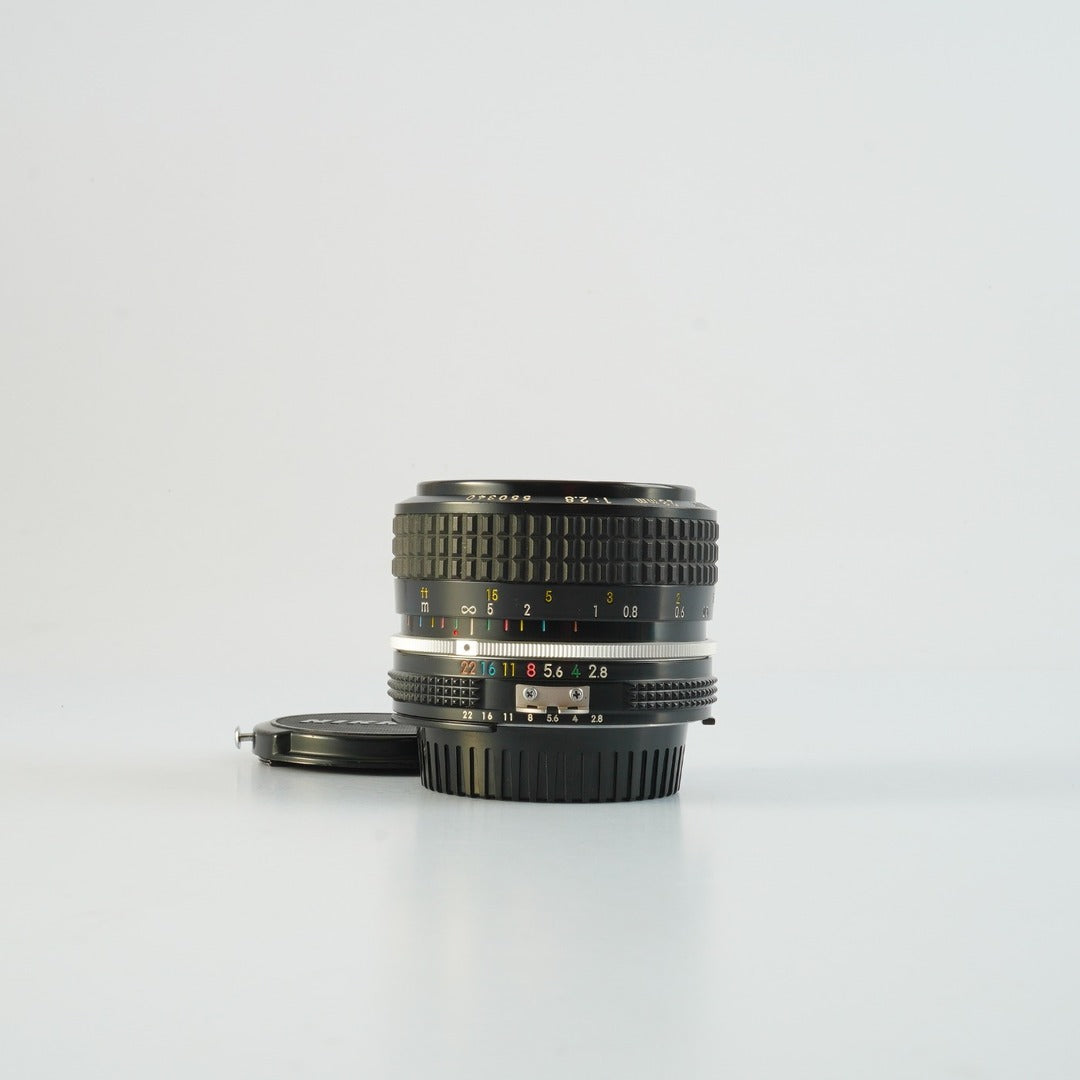 Nikon Ai Nikkor 28mm f2.8 - Filem.sg