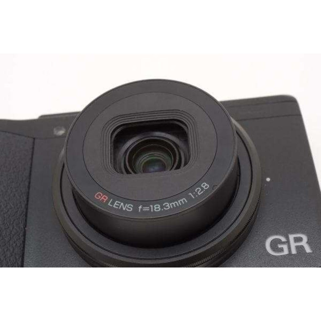 Ricoh GR II - Filem.sg