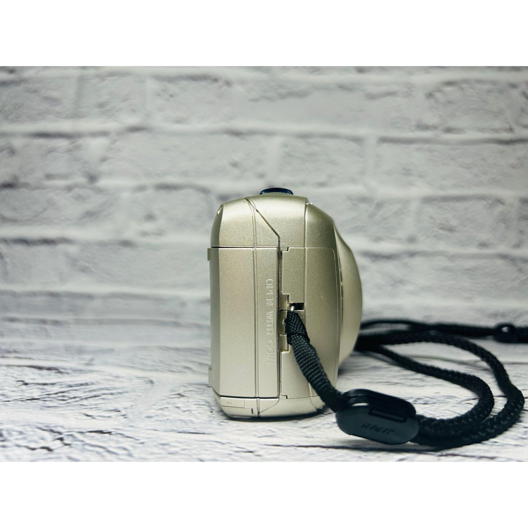 Olympus mju Zoom 70 Deluxe - Filem.sg