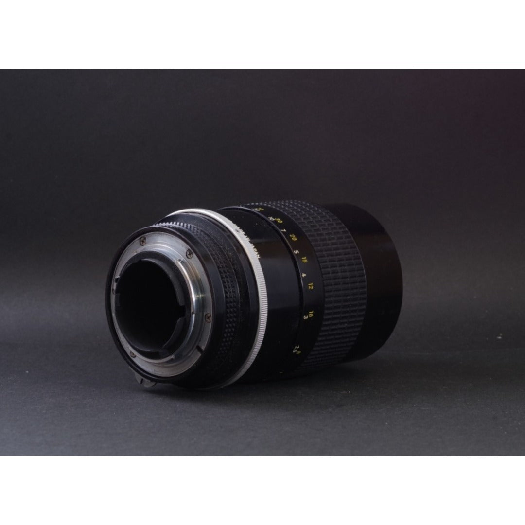 Nikon Nikkor 135mm f/2.8 non-Ai - Filem.sg