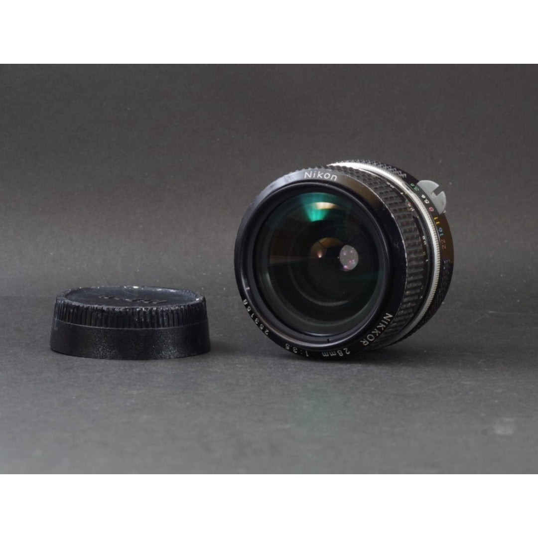 Nikon Nikkor 28mm f/3.5 non-Ai - Filem.sg
