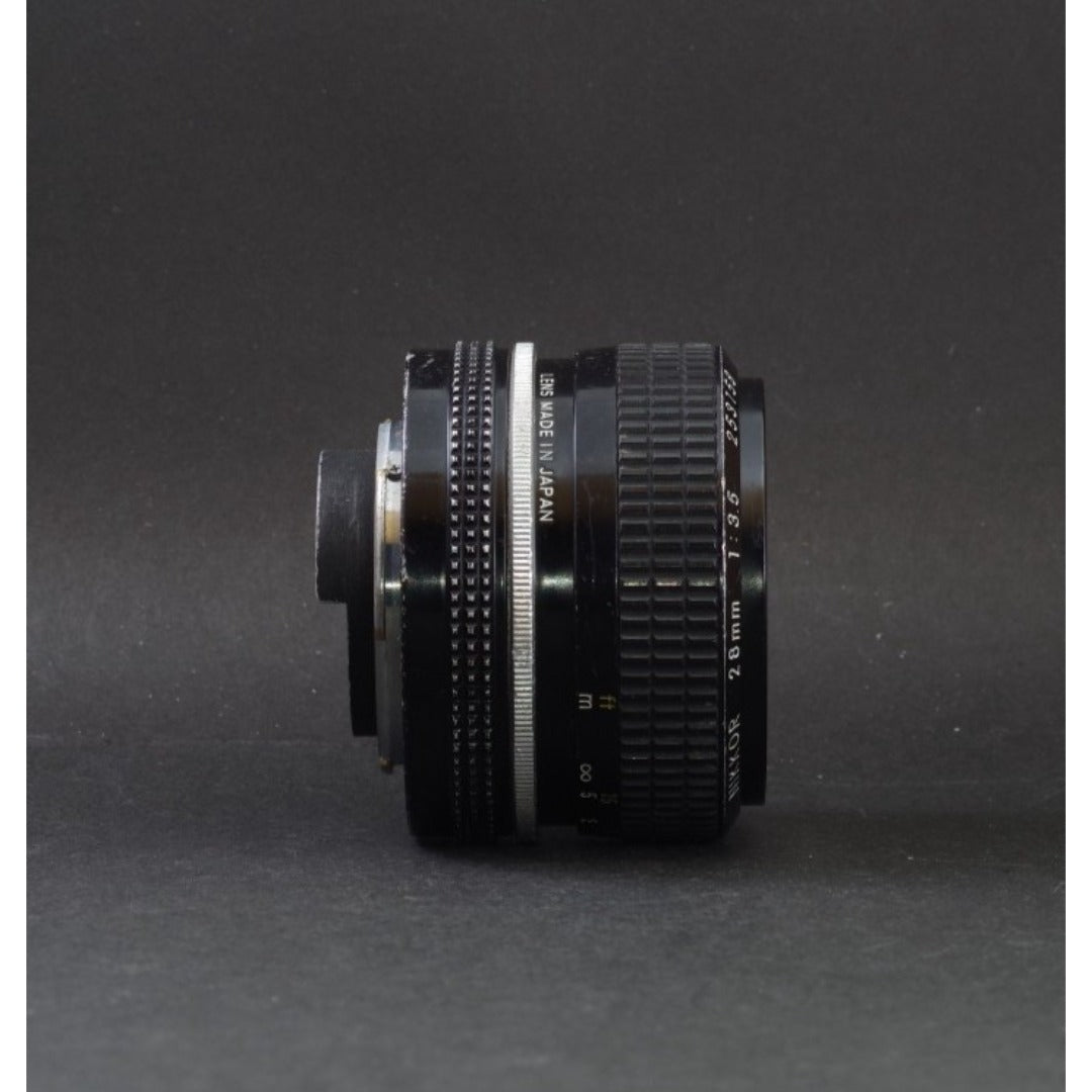 Nikon Nikkor 28mm f/3.5 non-Ai - Filem.sg