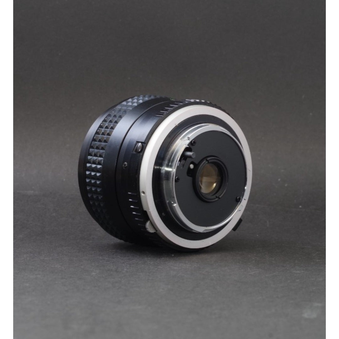 Minolta MC W.ROKKOR-SG 28mm f/3.5 - Filem.sg