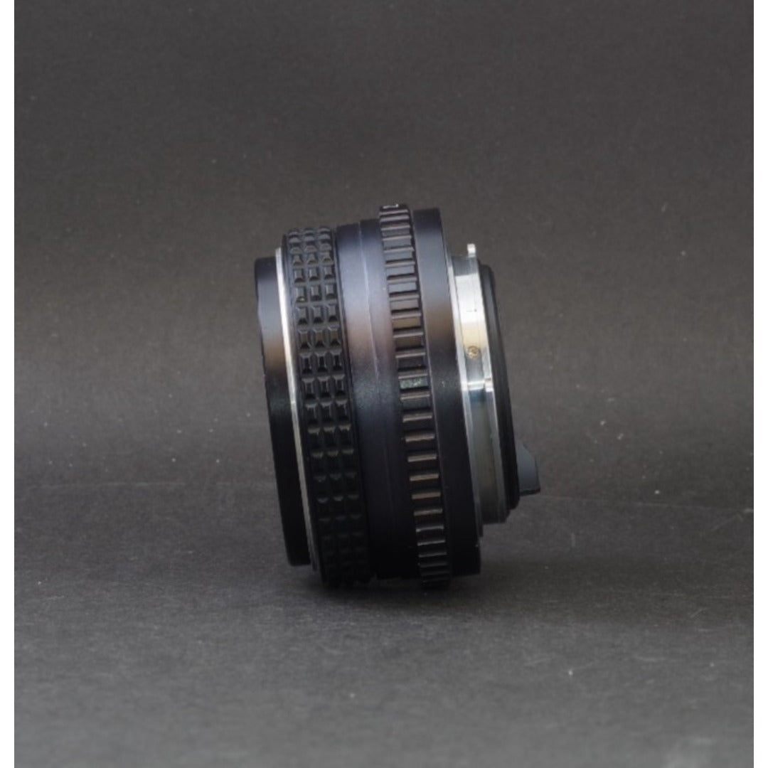 Pentax SMC PENTAX-M 50mm f/2 - Filem.sg