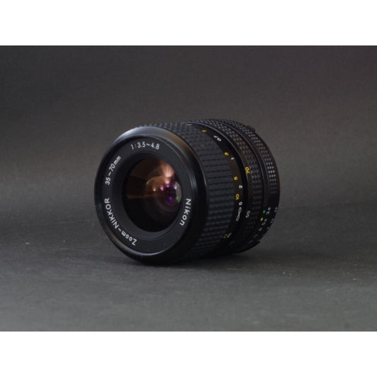 Nikon Zoom-NIKKOR 35-70mm f/3.5-4.8 Ai-S - Filem.sg