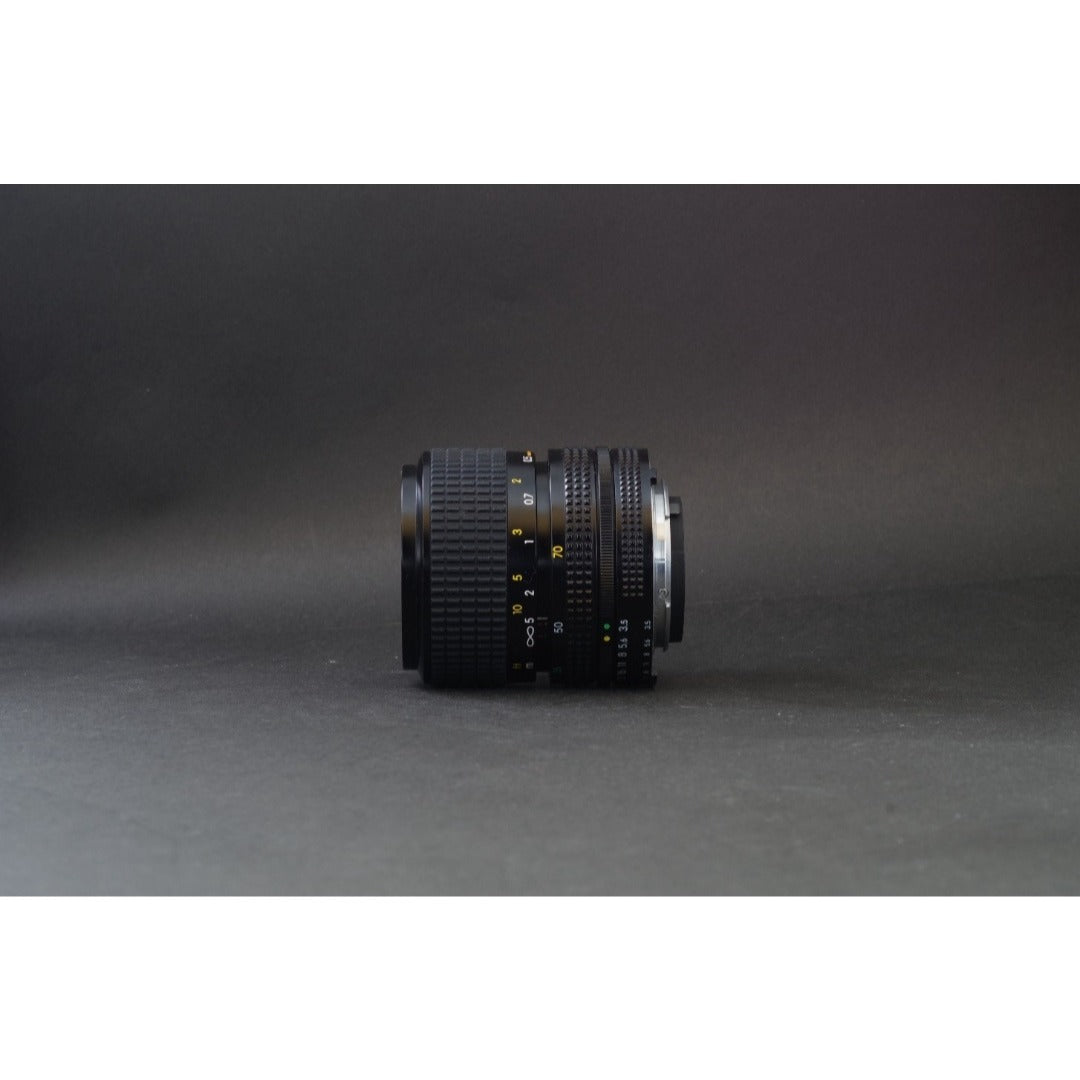 Nikon Zoom-NIKKOR 35-70mm f/3.5-4.8 Ai-S - Filem.sg
