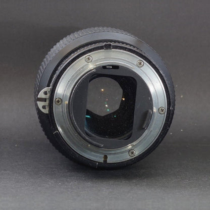 Nikon Zoom-NIKKOR 80-200mm f/4.5 Ai - Filem.sg