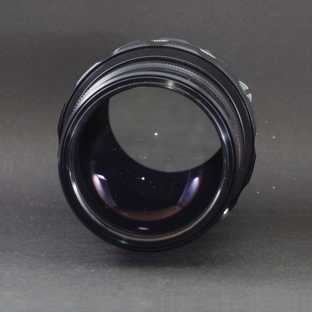 Nikon NIKKOR-Q Auto 200mm f/4 non-Ai - Filem.sg