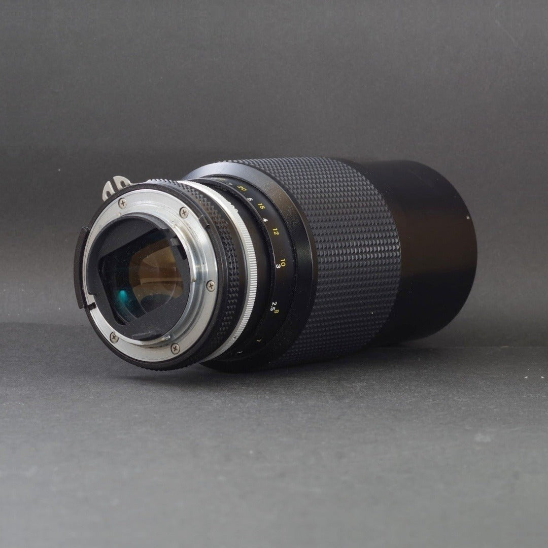 Nikon Zoom-NIKKOR 80-200mm f/4.5 Ai - Filem.sg