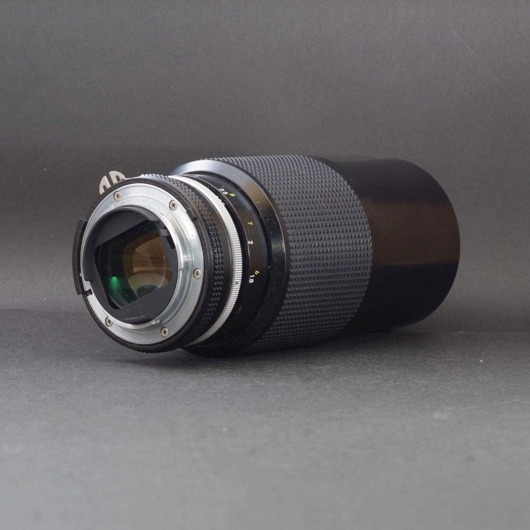 Nikon Zoom-NIKKOR 80-200mm f/4.5 Ai - Filem.sg