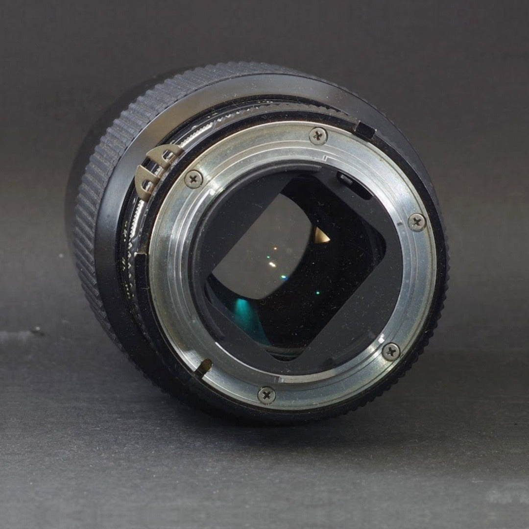 Nikon Zoom-NIKKOR 80-200mm f/4.5 Ai - Filem.sg