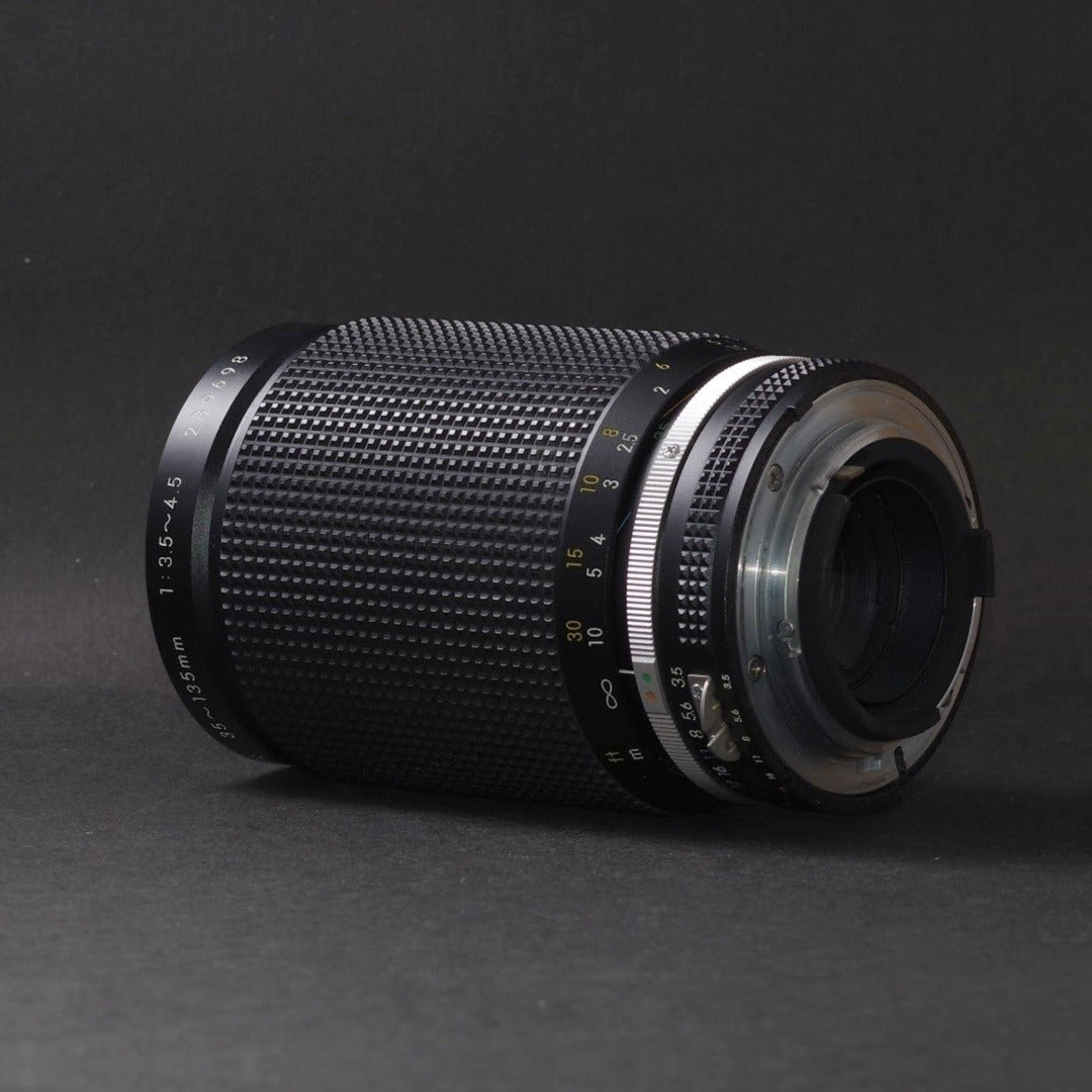 Nikon Zoom-NIKKOR 35-135mm f/3.5-4.5 Ai-S - Filem.sg