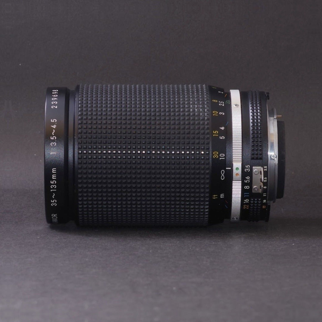 Nikon Zoom-NIKKOR 35-135mm f/3.5-4.5 Ai-S - Filem.sg
