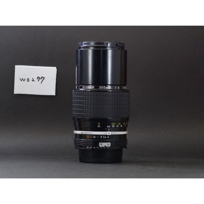 Nikon Nikkor 200mm f/4 Ai - Filem.sg