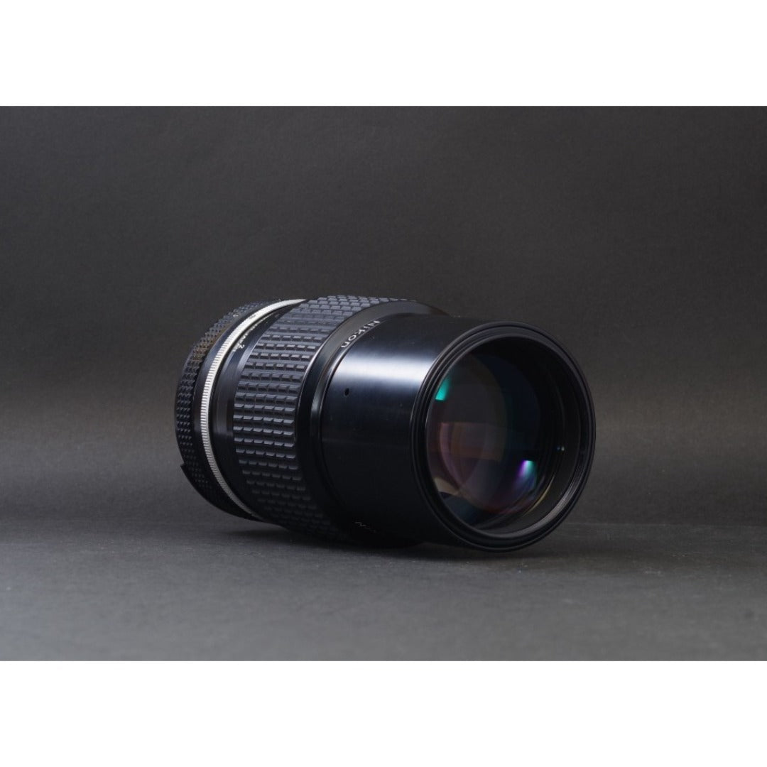 Nikon Nikkor 200mm f/4 Ai - Filem.sg