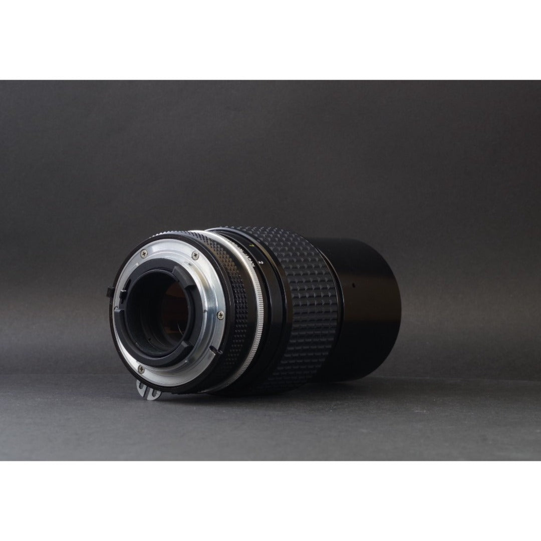 Nikon Nikkor 200mm f/4 Ai - Filem.sg