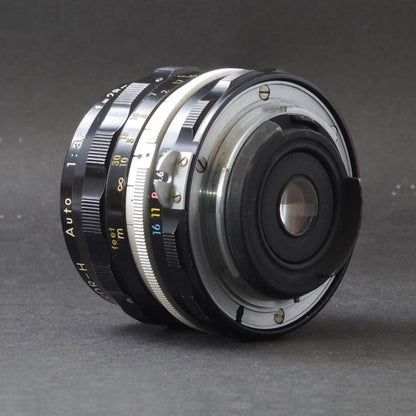 Nikon Nikkor-H Auto 28mm f/3.5 non-Ai - Filem.sg