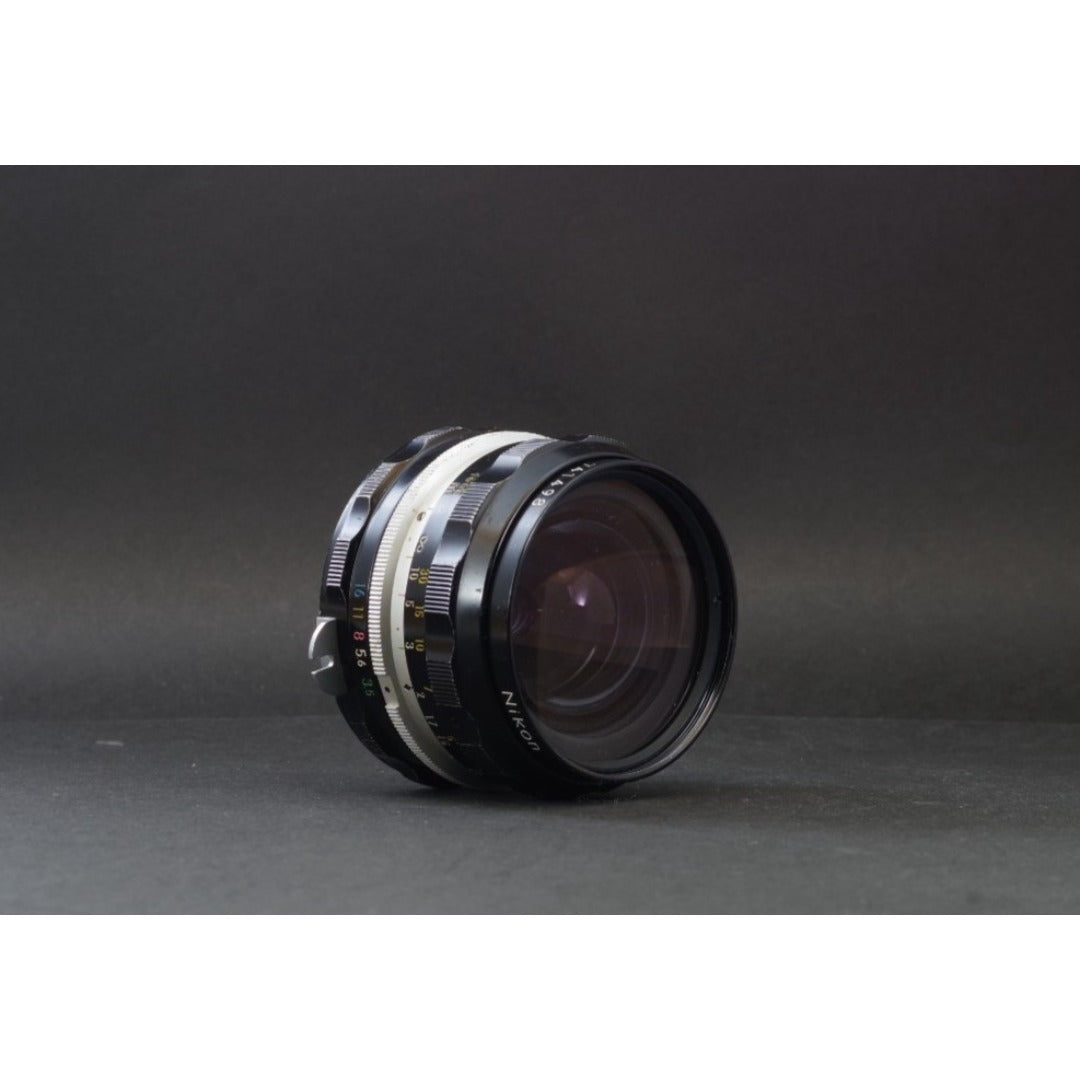 Nikon Nikkor-H Auto 28mm f/3.5 non-Ai - Filem.sg