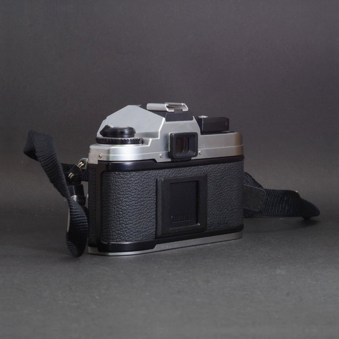 Nikon FG-20 (Silver) - Filem.sg