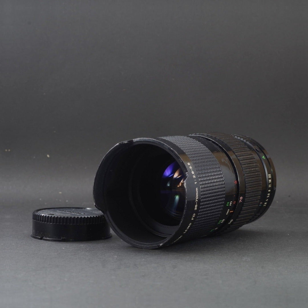 Canon New FD 35-70mm f/2.8-3.5 - Filem.sg