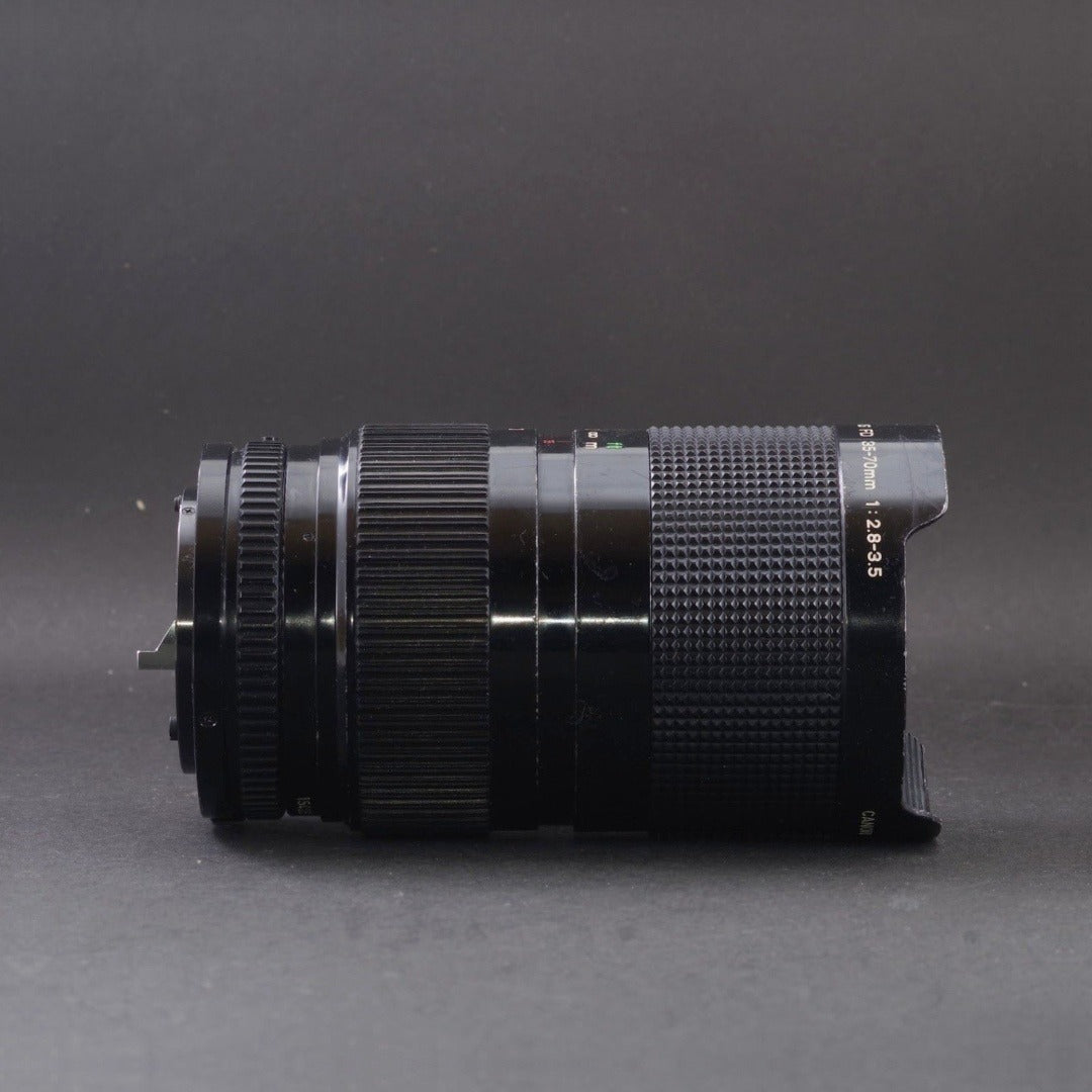 Canon New FD 35-70mm f/2.8-3.5 - Filem.sg