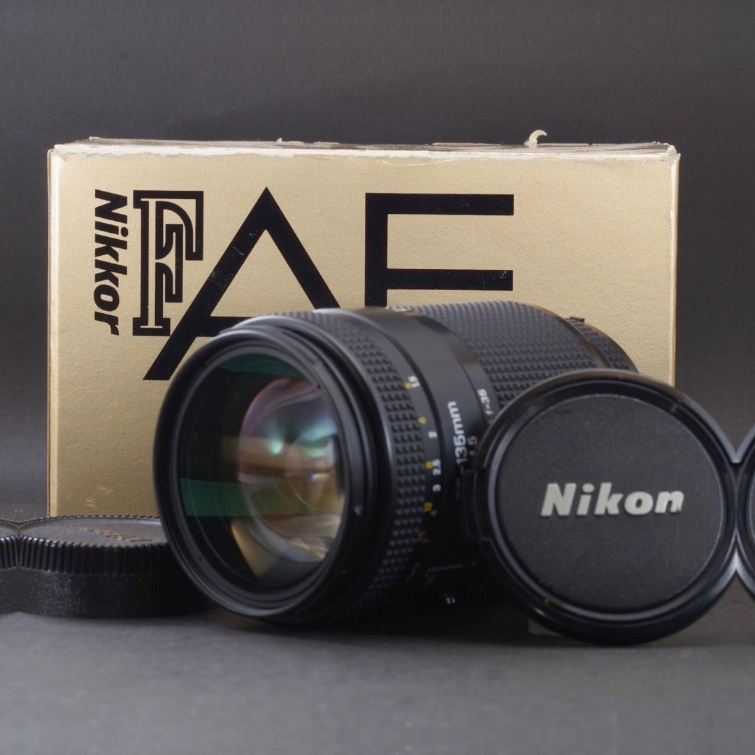 Nikon Zoom-NIKKOR 35-135mm f/3.5-4.5 Ai-S - Filem.sg