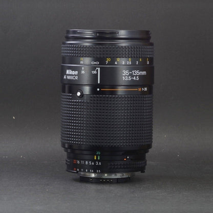 Nikon Zoom-NIKKOR 35-135mm f/3.5-4.5 Ai-S - Filem.sg
