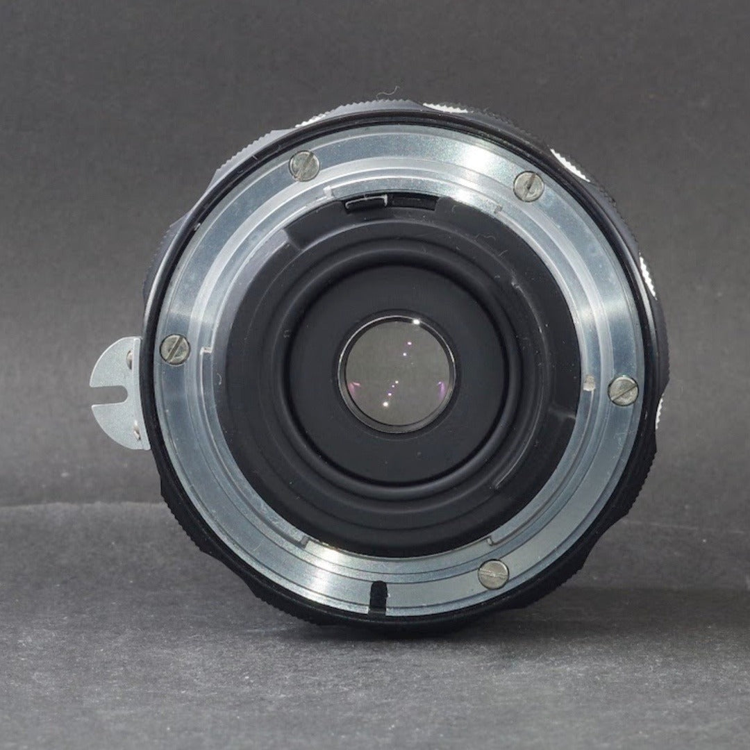 Nikon Nikkor-H Auto 28mm f/3.5 non-Ai - Filem.sg