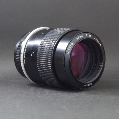 Nikon Nikkor 135mm f/2.8 non-Ai - Filem.sg