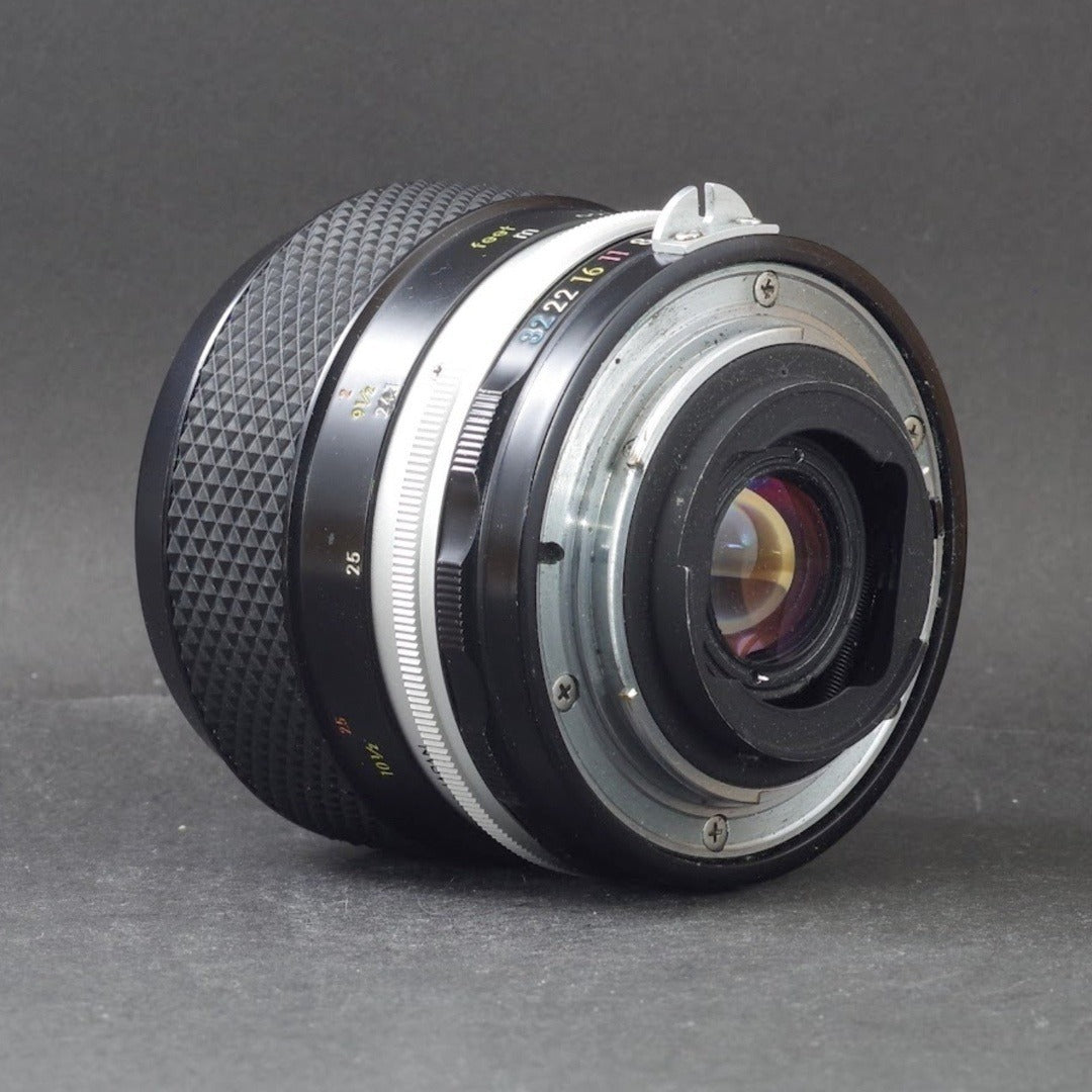 Nikon Micro-NIKKOR-P C Auto 55mm f/3.5 non-Ai - Filem.sg