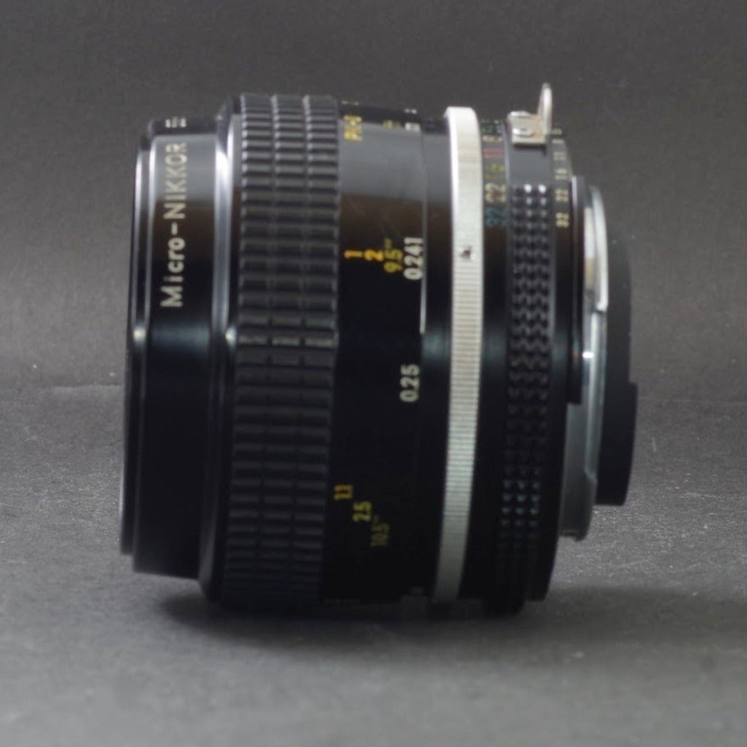 Nikon Micro-NIKKOR 55mm f/3.5 Ai - Filem.sg