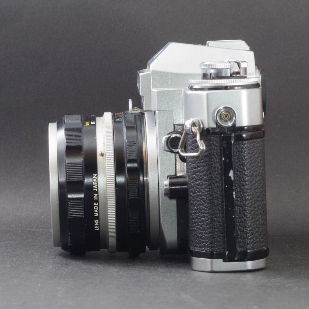 Nikon EL2 with Nikkor-H Auto 50mm f/2 - Filem.sg