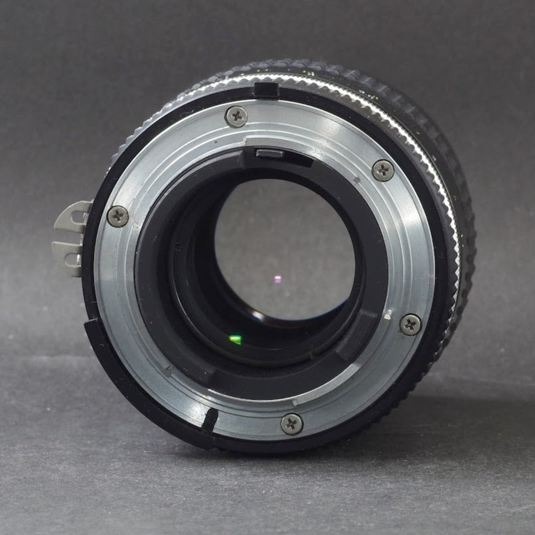 Nikon Nikkor 135mm f/3.5 Ai - Filem.sg