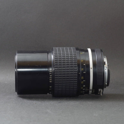 Nikon Nikkor 200mm f/4 Ai - Filem.sg