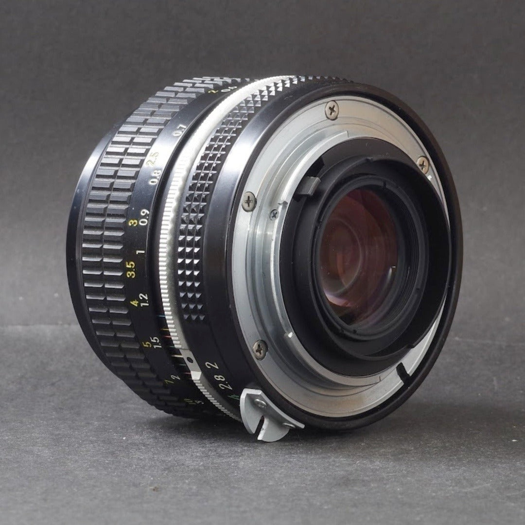 Nikon Nikkor 50mm f/2 Ai - Filem.sg