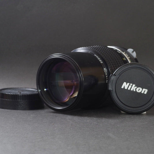 Nikon Nikkor 200mm f/4 non-Ai - Filem.sg
