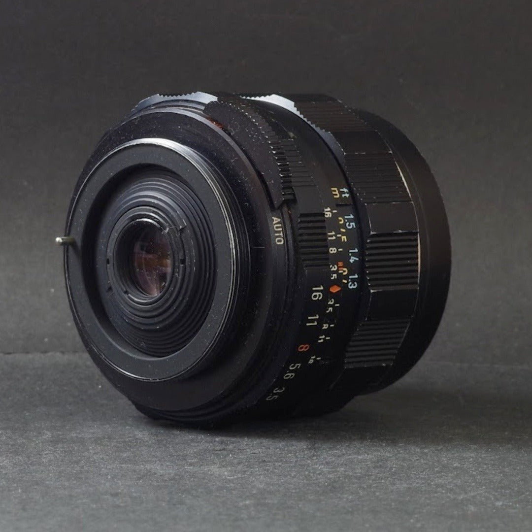 Pentax Super-Takumar 28mm f/3.5 M42 - Filem.sg