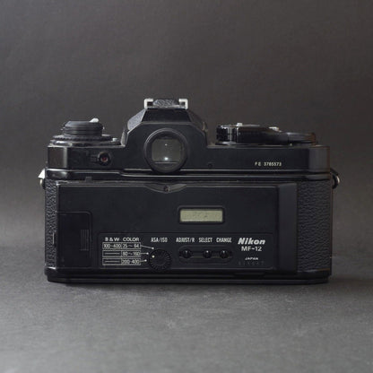 Nikon FE with MF-12 Data Back (Black) - Filem.sg