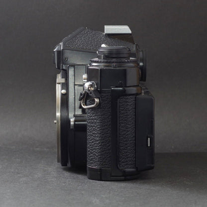 Nikon FE with MF-12 Data Back (Black) - Filem.sg