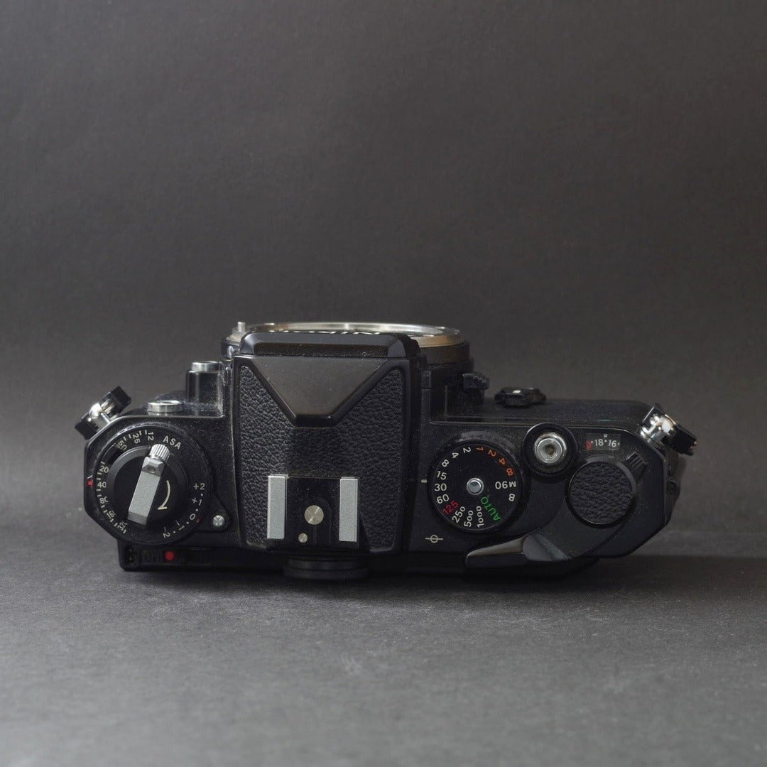 Nikon FE with MF-12 Data Back (Black) - Filem.sg