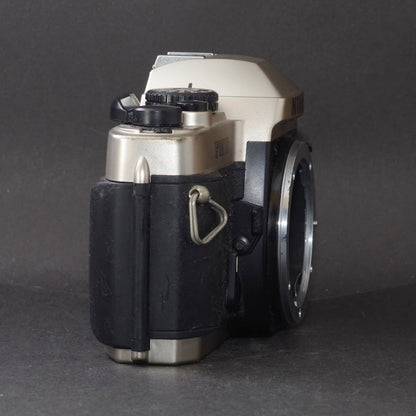 Nikon FM10 - Filem.sg