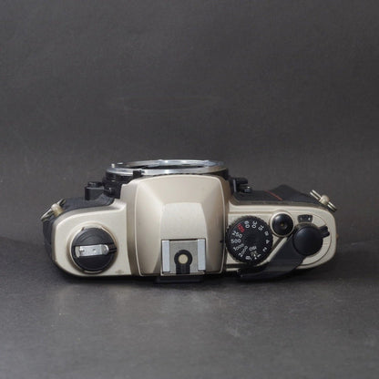 Nikon FM10 - Filem.sg