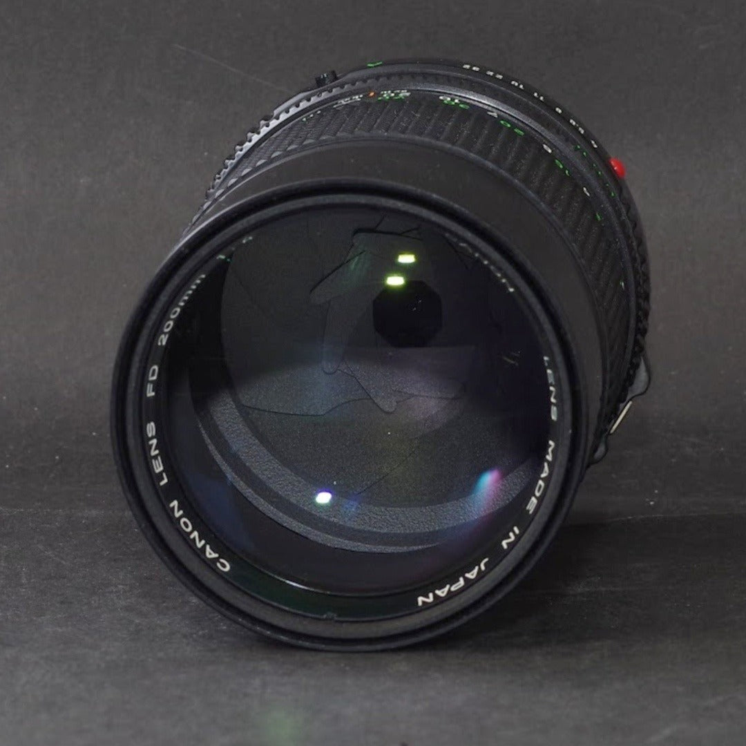 Canon FD 200mm f/4 - Filem.sg