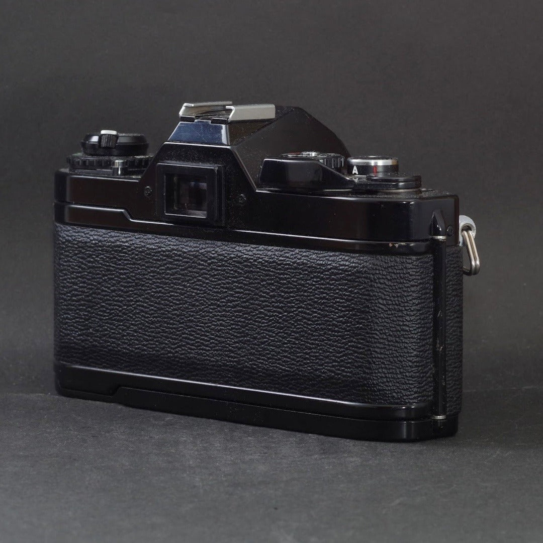 Canon AV-1 - Filem.sg