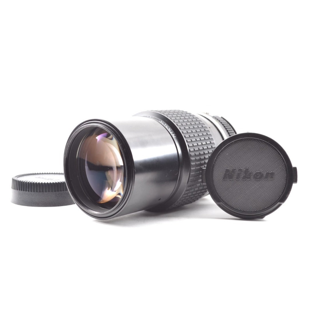 Nikon Nikkor 200mm f/4 Ai - Filem.sg