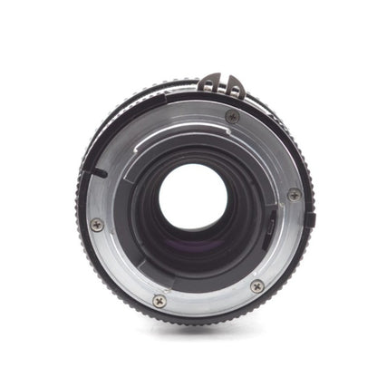 Nikon Nikkor 200mm f/4 Ai - Filem.sg