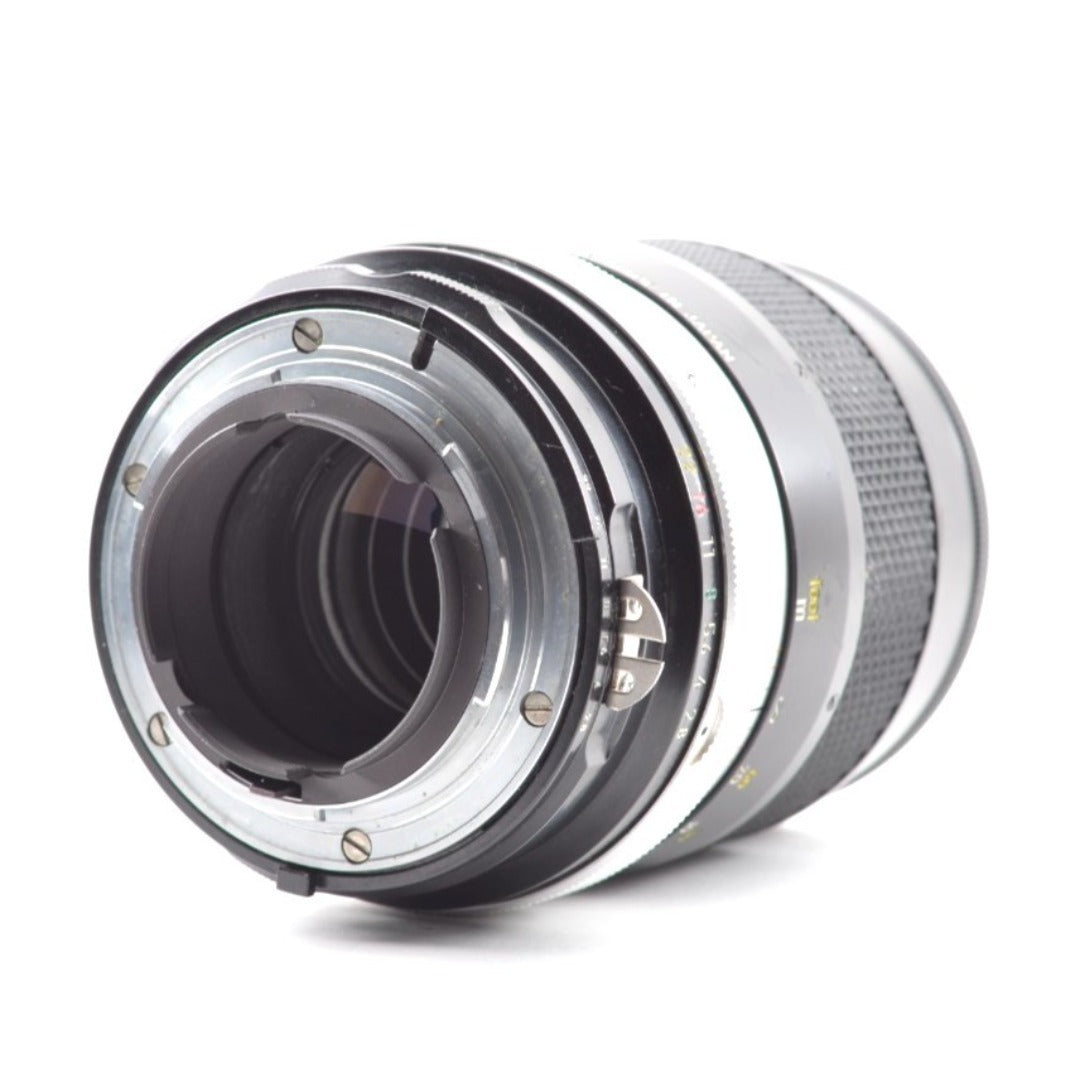 Nikon Nikkor-Q Auto 135mm f/2.8 Ai - Filem.sg