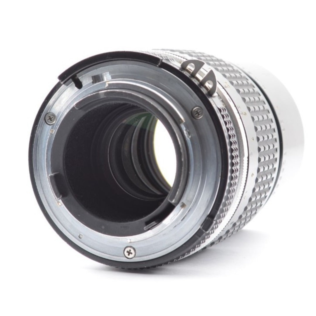 Nikon Nikkor 135mm f/2.8 Ai-S - Filem.sg