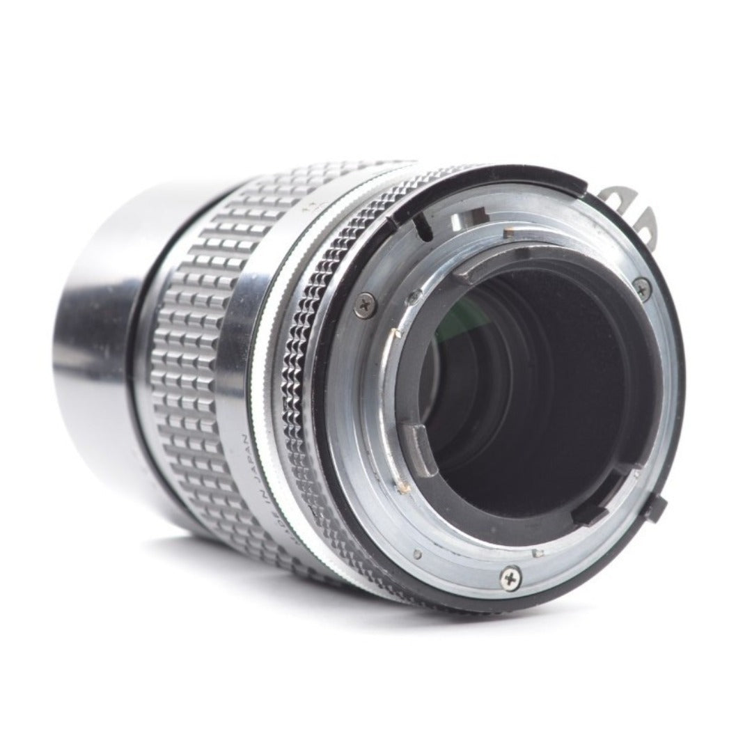 Nikon Nikkor 135mm f/2.8 Ai-S - Filem.sg